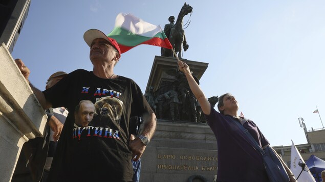 Bulgarie : le gouvernement renversé par une motion de censure