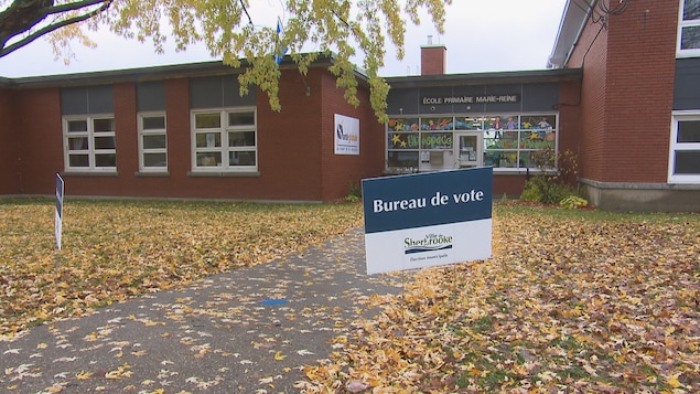 Un taux de participation élevé au vote par anticipation en Estrie