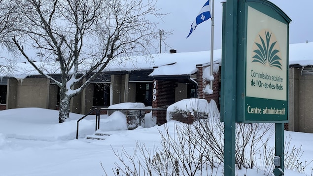 L’installation des lecteurs de CO2 va bon train dans les écoles de l’Abitibi-Témiscamingue