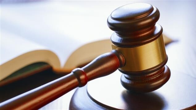 Révision judiciaire exigée d’une plainte rejetée de congédiement discriminatoire