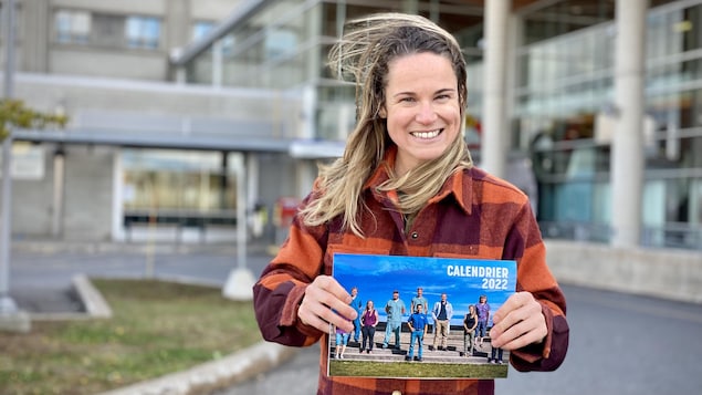 Un calendrier de superhéros pour le personnel de la santé de Shawinigan