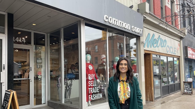 La tendance du magasinage dans les friperies face au défi de la surconsommation