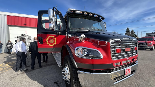 Nouveau camion-citerne pour le service incendie de Forestville