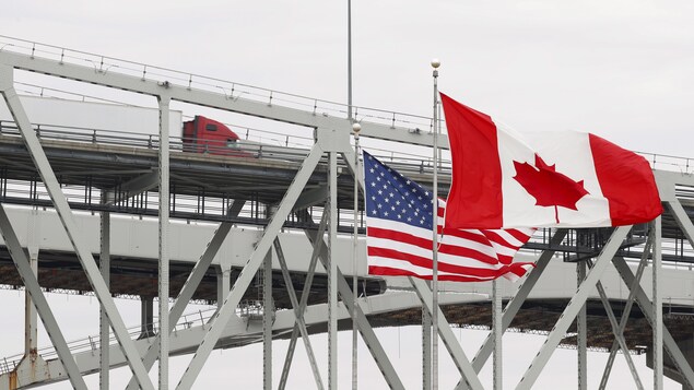 The Blue Water Bridge into Port Huron, Mich., in 2020. Witnesses say the gunman in the N.S. mass shooting smuggled guns and alcohol across the Maine border into Canada.