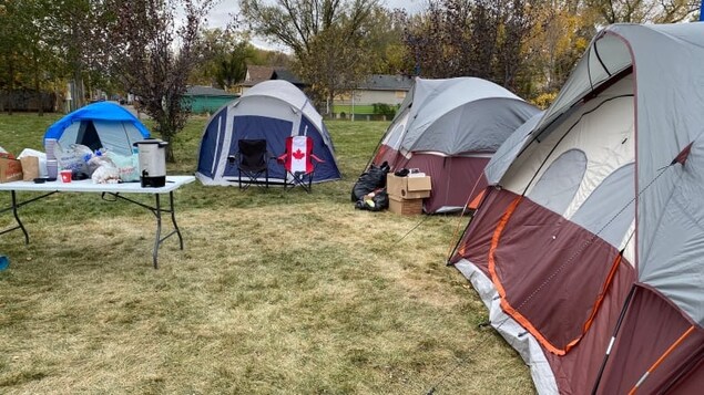 Des tentes sur le campement Marjorie à Regina.