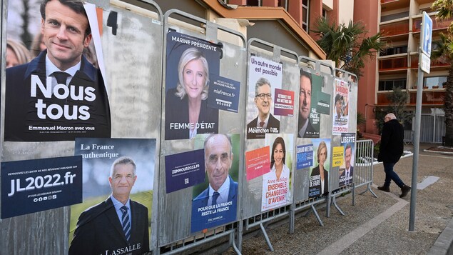 Présidentielle : les Français dans l’isoloir pour un premier tour plein d’incertitudes