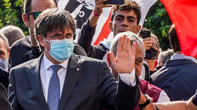 L’Italie suspend la procédure visant Puigdemont en attendant une décision européenne