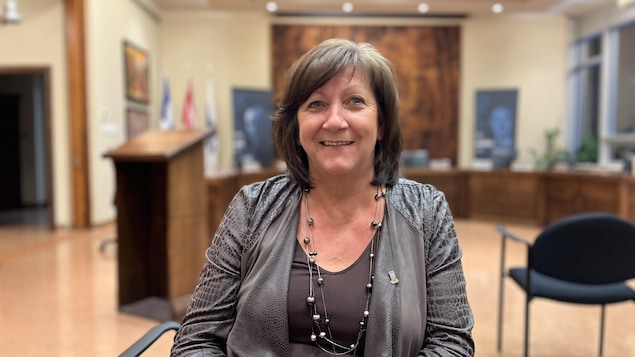 Carole Deschênes est nommée mairesse remplaçante de la ville de Baie-Comeau