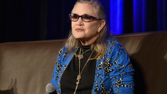 Carrie Fisher au Wizard World Comic Con Chicago 2016 en août dernier Carrie Fisher au Wizard World Comic Con Chicago 2016 en août dernier