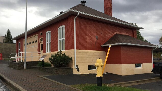La caserne centenaire de Copper Cliff dans le Grand Sudbury.