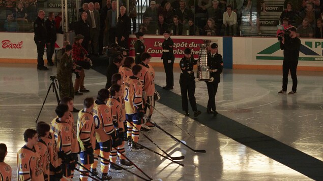 Les champions poursuivent la fête et l’emportent