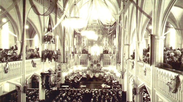 Vue de l'intérieur de la cathédrale de RImouski Vue de l'intérieur de la cathédrale de RImouski