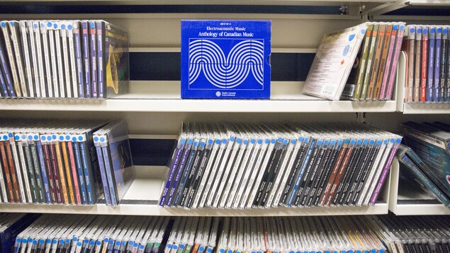 Radio-Canada a déjà produit des centaines de disques de musique classique. Radio-Canada a déjà produit des centaines de disques de musique classique.
