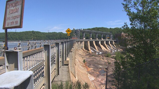 Le barrage hydroélectrique de La Gabelle Le barrage hydroélectrique de La Gabelle