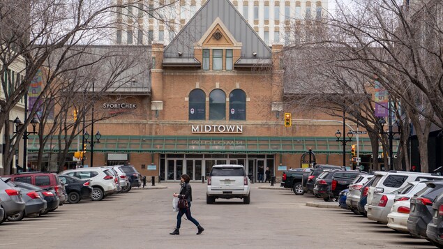 Le centre commercial Midtown au centre-ville de Saskatoon, en Saskatchewan, le 10 avril 2022.