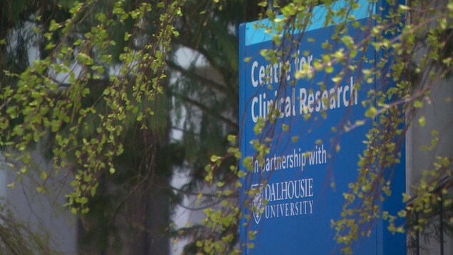 Le centre de recherche clinique de l'Université Dalhousie à Halifax.