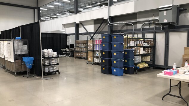 Le centre de vaccination pour la COVID-19 au International Trade Centre de Regina, en Saskatchewan.