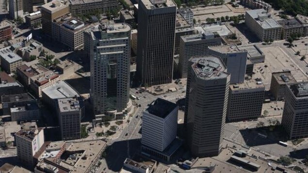 Une vue aérienne du centre-ville de Winnipeg Une vue aérienne du centre-ville de Winnipeg