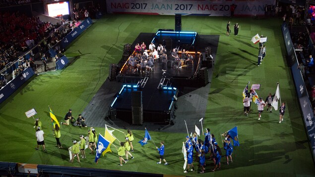Des porteurs de drapeau Des porteurs de drapeau