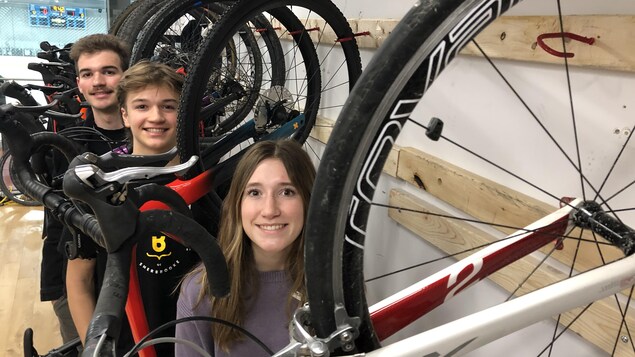 La passion du vélo de montagne coule dans veine des Saint-Onge