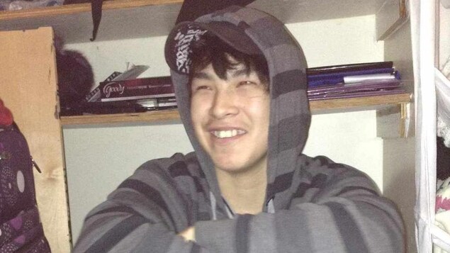 Un jury conclut que la mort de Charles Qirngnirq est un homicide, pas un suicide