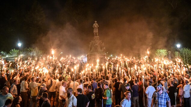 Charlottesville : des membres de l’extrême droite condamnés à payer 25 millions $ US