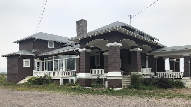 Très stylé, le Château Dubuc avait un double au Saguenay.