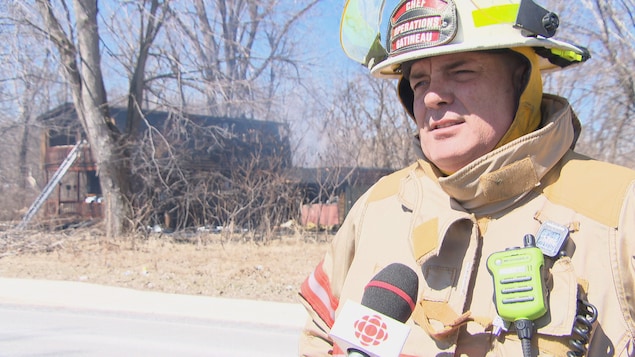Le chef aux opérations du Service de sécurité incendie de Gatineau, Éric Charbonneau. Le chef aux opérations du Service de sécurité incendie de Gatineau, Éric Charbonneau.