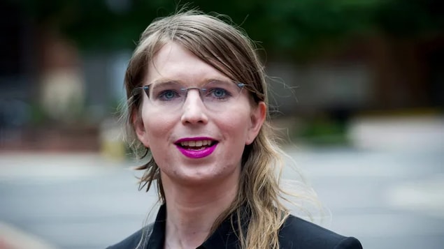 Chelsea Manning Cant Enter Canada Due To Prior Convictions Says 
