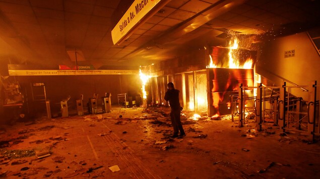 Un édifice incendié