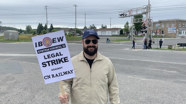 Fin de la grève au Canadien National