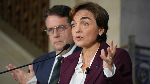Christine Fréchette déploie son « bouclier » contre « l’intimidateur » Donald Trump