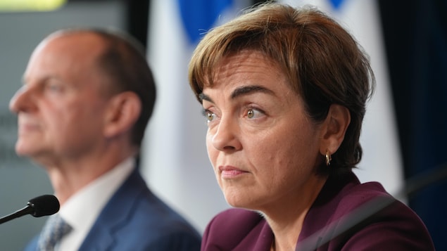  Fréchette présente un cadre financier trois fois moins coûteux que Legault en 2022 