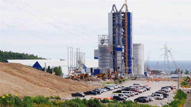 Chantier de la cimenterie de Port-Daniel-Gascons