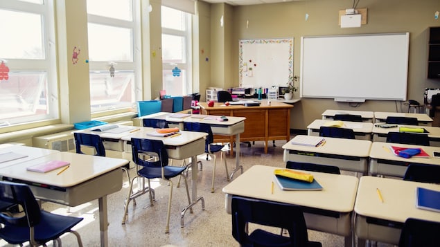 Une classe dans une école primaire