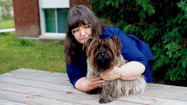 Portrait de l'auteure Claudine Bertrand-Paradis Portrait de l'auteure Claudine Bertrand-Paradis