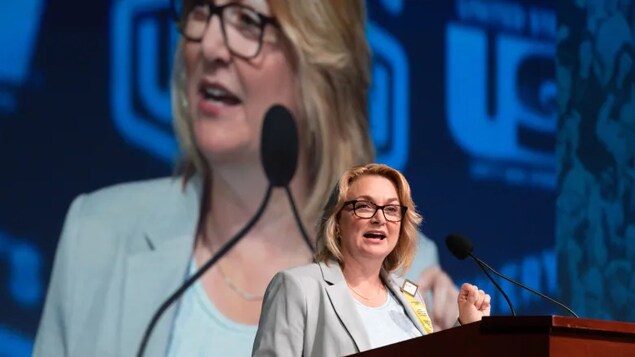 Canadian Labour Congress President Bea Bruske speaking at the United Steelworkers conference in Las Vegas last week. Bruske says the realization workers lives are being hampered by rising prices and stagnant wages is re-energizing the labour movement. (United Steelworkers of America)
