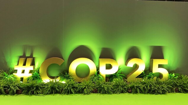 Un panneau d'accueil à la COP25 de Madrid.