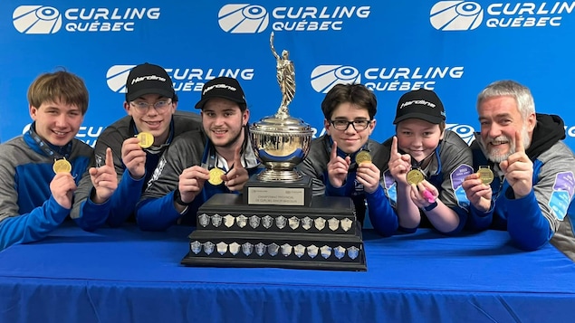 Le club de curling Noranda remporte le championnat provincial U21