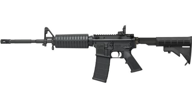 Un Colt 5.56 x 45 mm, modèle acheté par les policiers de Laval. Un Colt 5.56 x 45 mm, modèle acheté par les policiers de Laval.