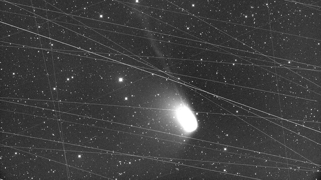 Starlink satellites create light pollution and disrupt radio