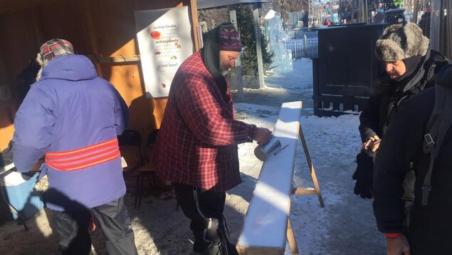 Les commerçants sont convaincus que la foule sera au rendez-vous. Les commerçants sont convaincus que la foule sera au rendez-vous.