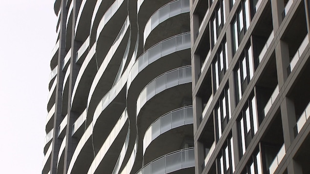 Tours de condominiums au centre-ville de Montréal