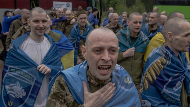L’Ukraine annonce le rapatriement des corps de 538 soldats morts au combat