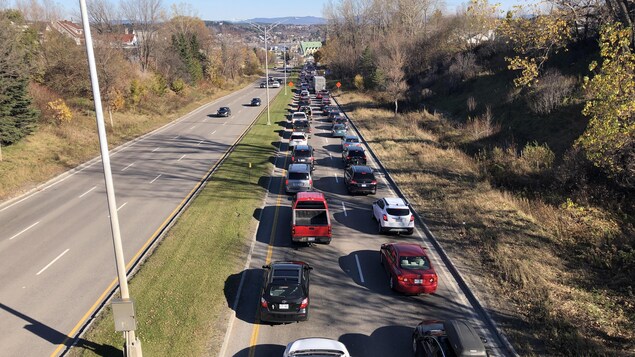 Congestion sur le boulevard Saint-Paul en direction du pont Dubuc