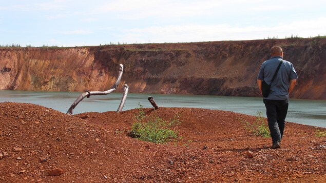 Après leur fermeture, des minières marquent encore l’environnement de Schefferville