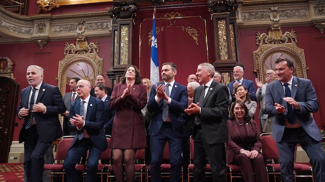PSPP présente, seul, un Cabinet de 23 ministres