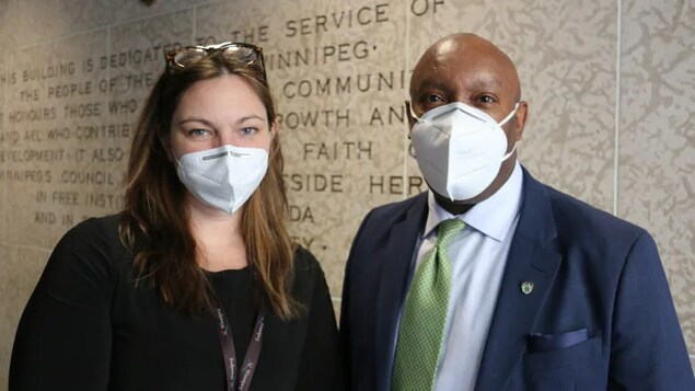 Des conseillers de Winnipeg veulent la décriminalisation de la possession de drogue