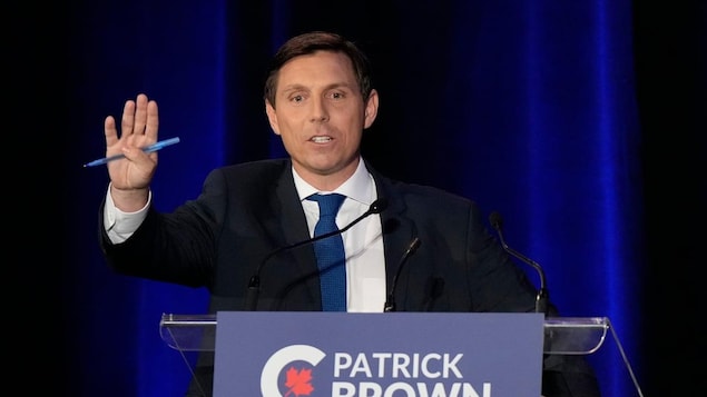 Patrick Brown lors d'un débat des candidats à la direction du Parti conservateur du Canada.