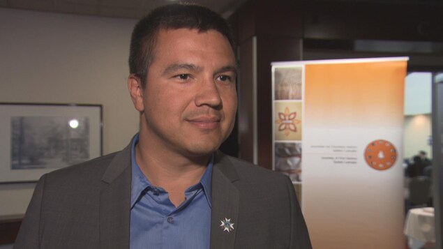 Le grand chef du Conseil de la nation atikamekw, Constant Awashish, est à l'Assemblée des Premières Nations à Trois-Rivières. Le grand chef du Conseil de la nation atikamekw, Constant Awashish, est à l'Assemblée des Premières Nations à Trois-Rivières.